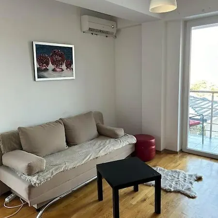 Modern With Panoramic Views