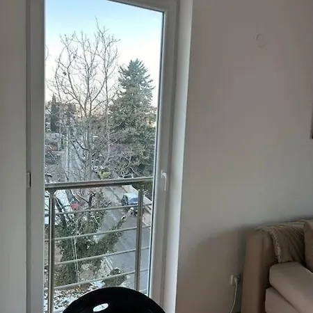 Modern With Panoramic Views Apartment *