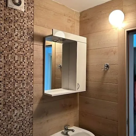 Modern With Panoramic Views Апартаменты *